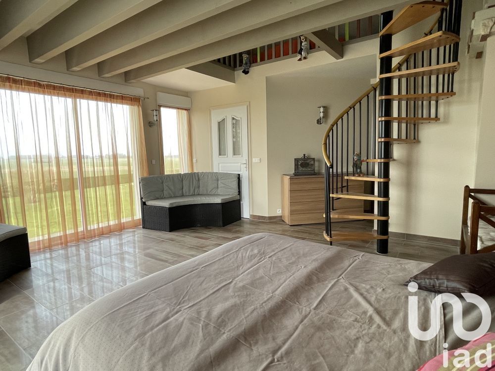 � vendre  Villa Neuill�-Pont-Pierre (37360)