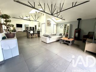  Maison � vendre 9 pi�ces 219 m�