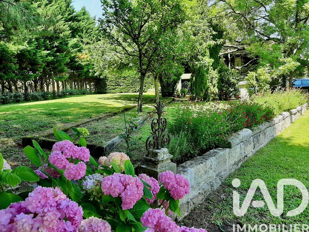 � vendre  Maison Saint-�milion (33330)