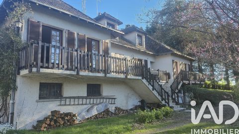   Vente Maison/villa 11 pi�ces Maison - 11 pi�ce(s) - 242 m�