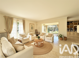  Maison � vendre 8 pi�ces 325 m�