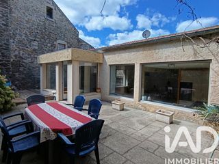  Maison � vendre 4 pi�ces 218 m�
