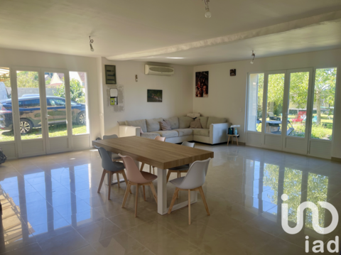   Vente Maison/villa 9 pi�ces Maison - 9 pi�ce(s) - 230 m�