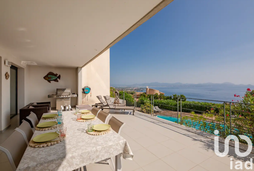 � vendre  Appartement Les Issambres (83380)