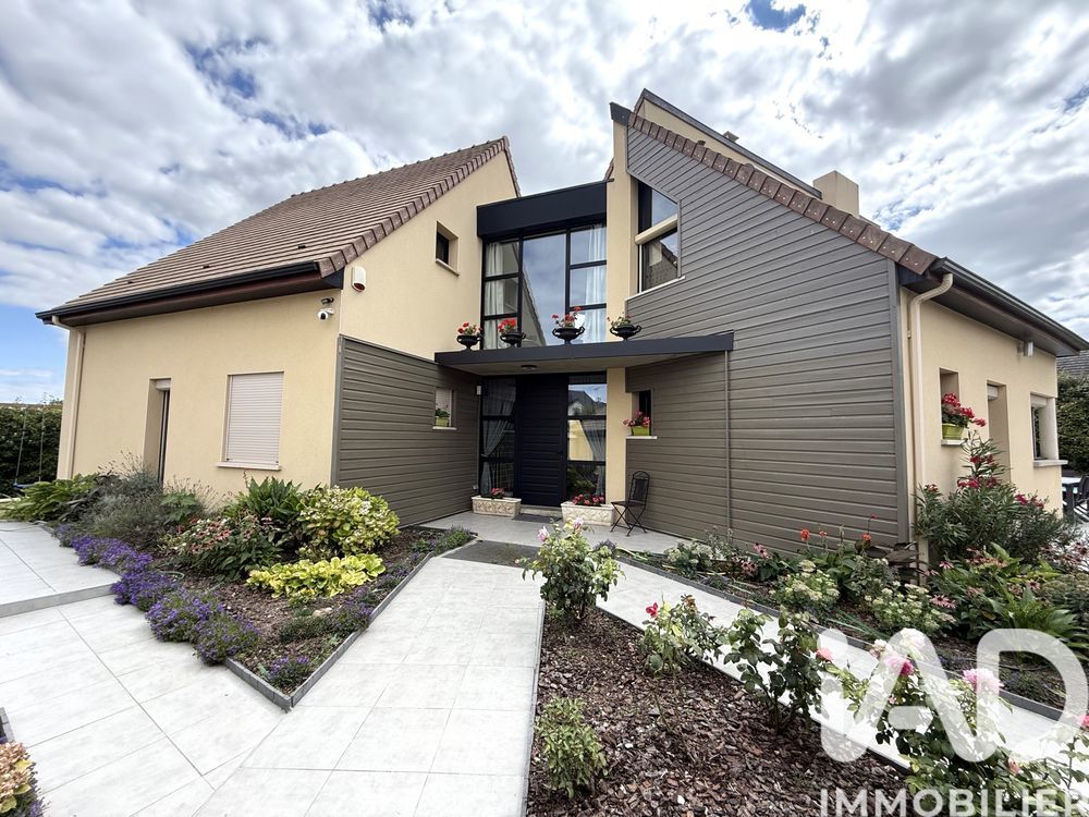 � vendre  Villa Reims (51100)