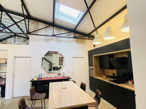  Villa � vendre 6 pi�ces 220 m�