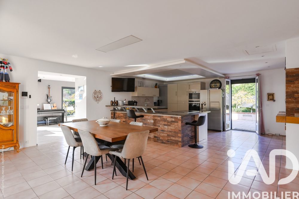 � vendre  Maison Plan-d'Aups-Sainte-Baume (83640)