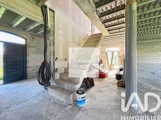  Maison � vendre 8 pi�ces 330 m�