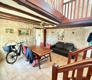  Maison � vendre 15 + pi�ces 445 m�