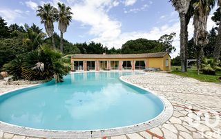  Maison � vendre 5 pi�ces 360 m�