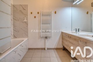  Appartement � vendre 3 pi�ces 65 m�