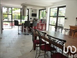  Maison � vendre 8 pi�ces 210 m�