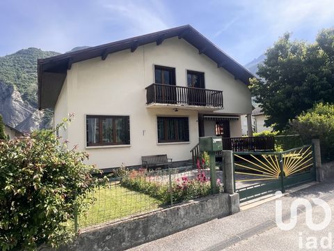  Vente Maison/villa 9 pi�ces Maison - 9 pi�ce(s) - 331 m�
