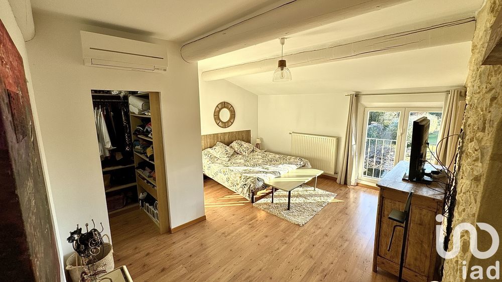 � vendre  Maison Uchaux (84100)