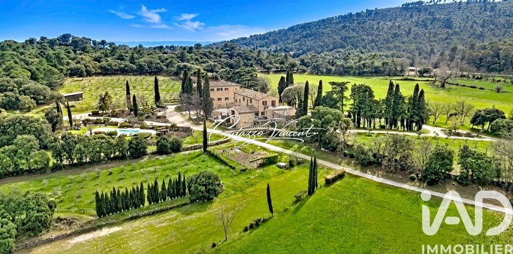 � vendre  Maison Tourtour (83690)