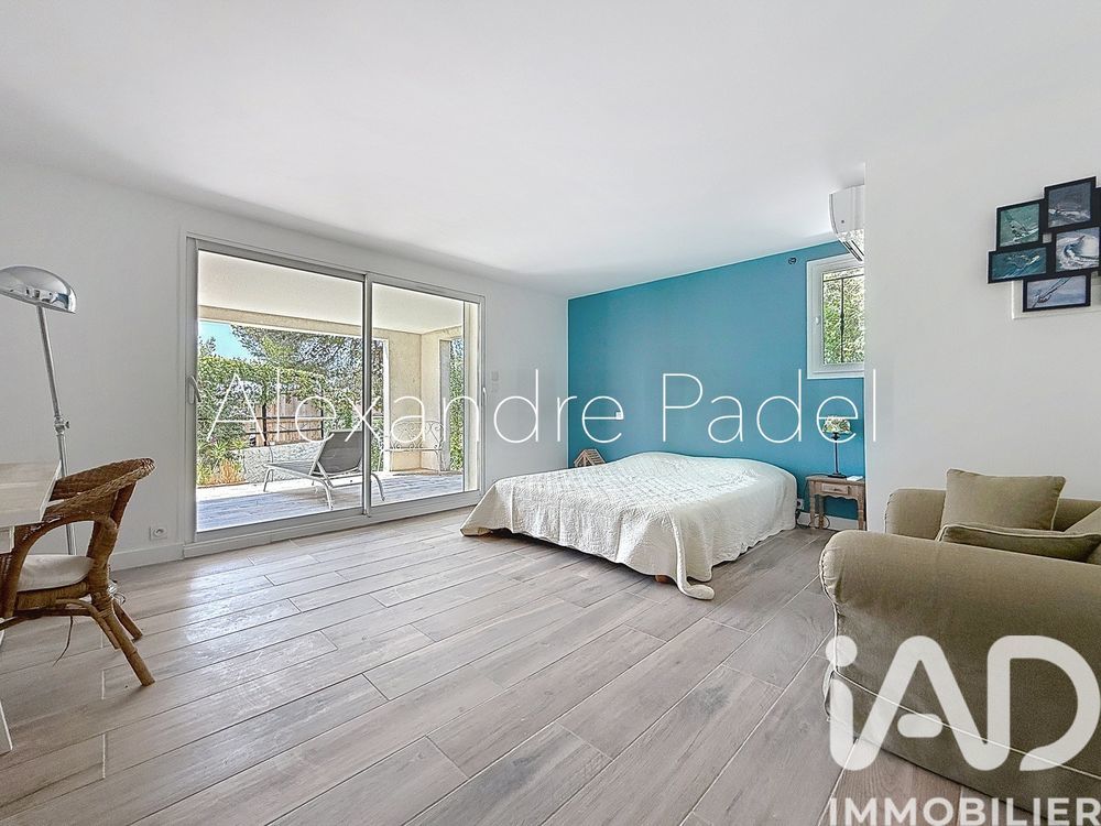 � vendre  Maison Carqueiranne (83320)