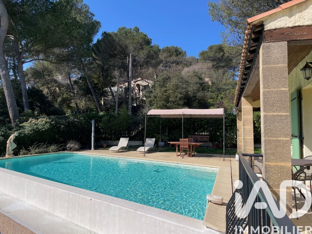 � vendre  Maison Bouc-Bel-Air (13320)