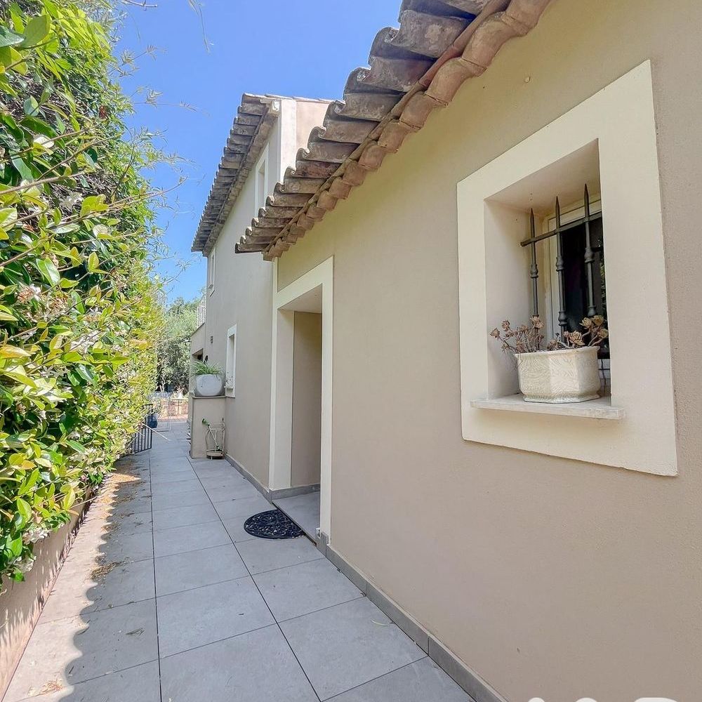 � vendre  Maison Cogolin (83310)