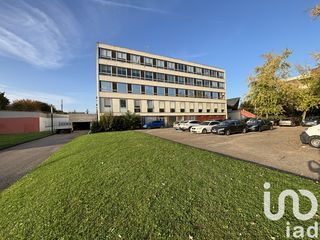  Immeuble � vendre 1369 m�