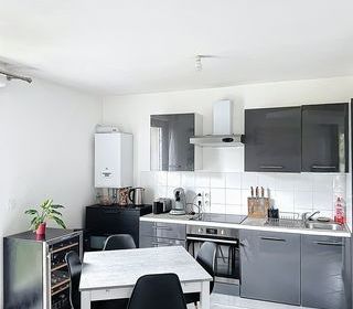  Appartement � vendre 4 pi�ces 80 m�