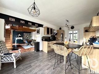  Maison � vendre 7 pi�ces 248 m�