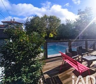  Villa � vendre 8 pi�ces 281 m�