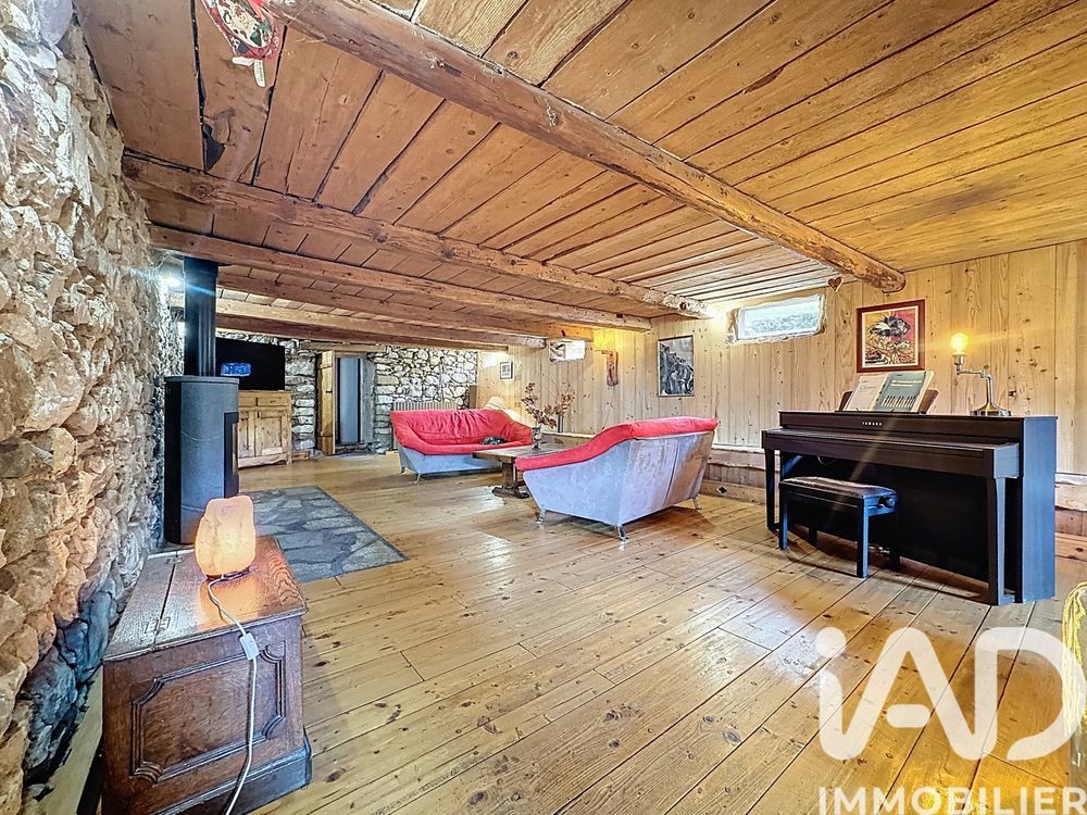 � vendre  Maison Bonneville (74130)