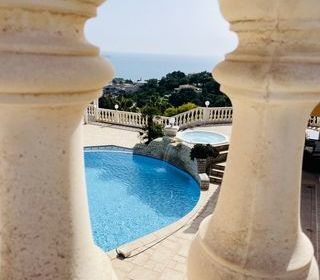  Maison � vendre 15 + pi�ces 630 m�