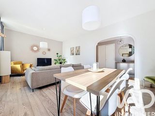  Immeuble � vendre 123 m�