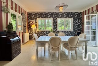  Maison � vendre 6 pi�ces 214 m�