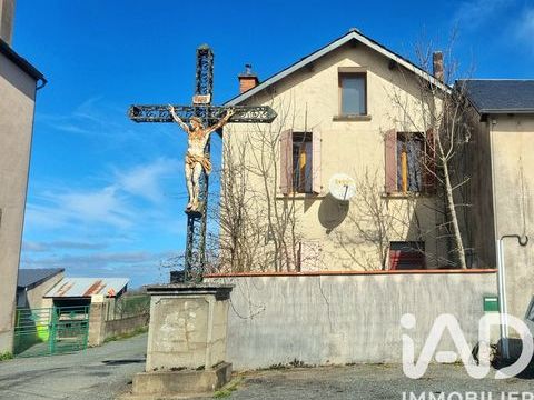   Vente Maison de village 7 pi�ces Maison - 7 pi�ce(s) - 230 m�