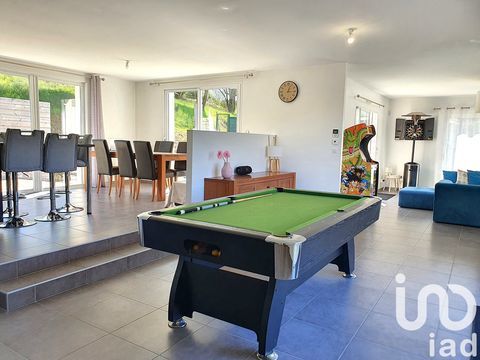   Vente Maison/villa 6 pi�ces Maison - 6 pi�ce(s) - 150 m�