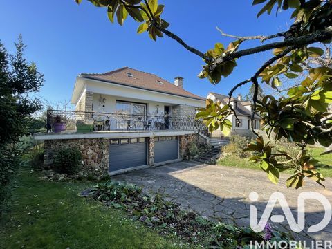   Vente Maison de village 6 pi�ces Maison - 6 pi�ce(s) - 153 m�