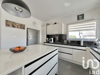  Villa � vendre 7 pi�ces 233 m�