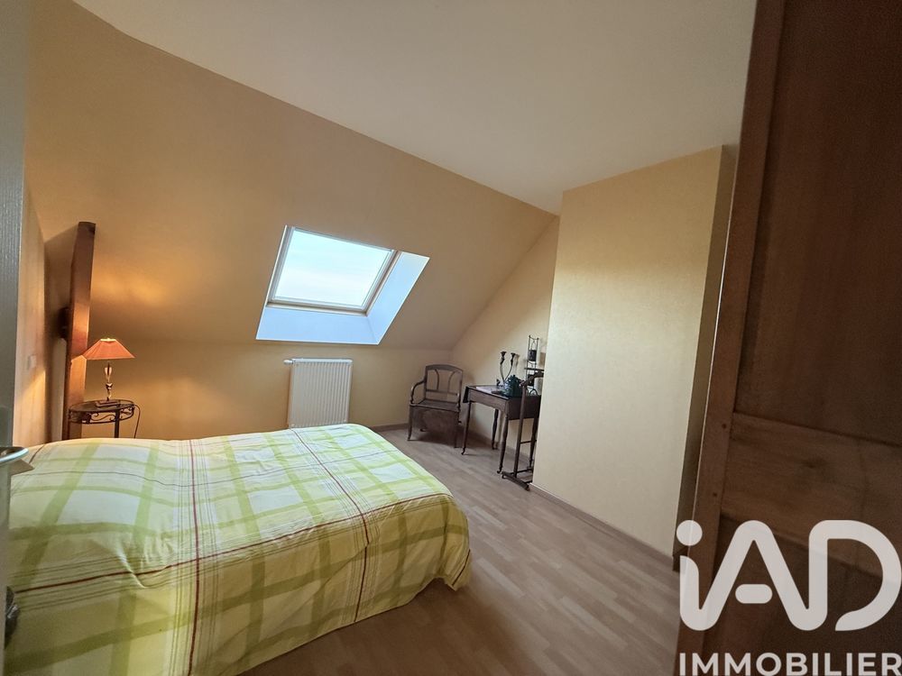 � vendre  Villa Champlay (89300)