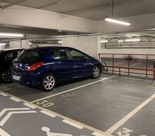  Parking / Garage � vendre 12 m�