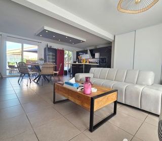  Maison � vendre 5 pi�ces 110 m�