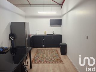  Immeuble � vendre 819 m�