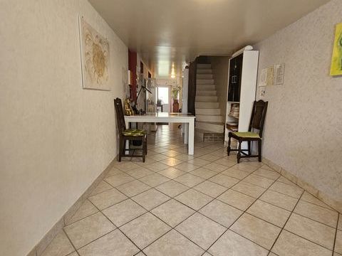   Vente Maison de village 3 pi�ces Maison - 3 pi�ce(s) - 70 m�