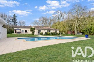  Maison � vendre 8 pi�ces 206 m�