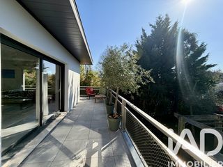  Maison � vendre 9 pi�ces 210 m�