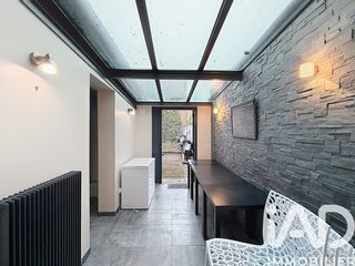  Immeuble � vendre 145 m�