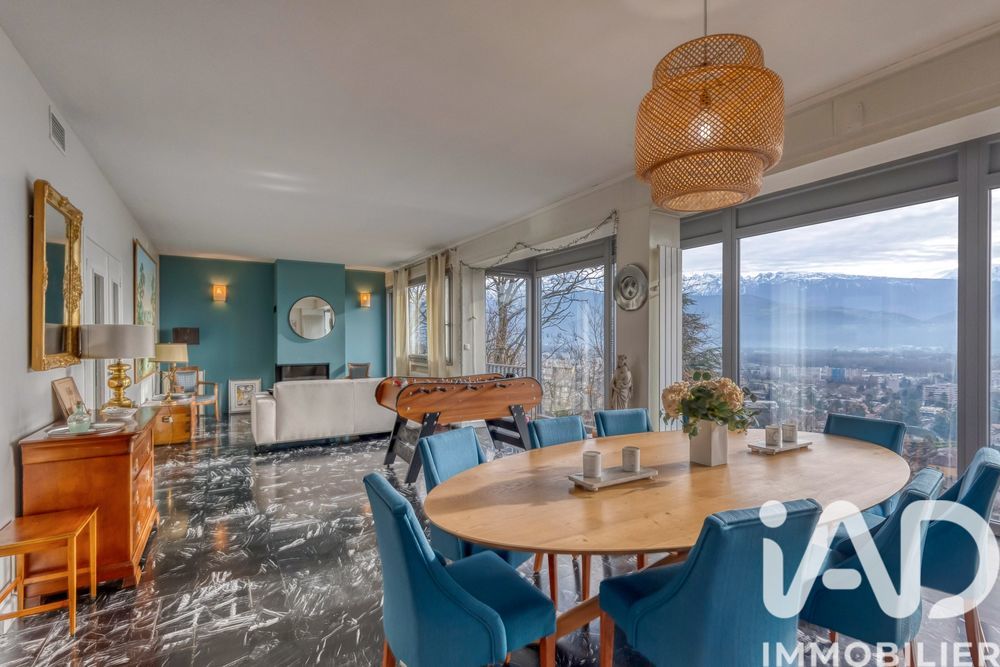 � vendre  Maison Corenc (38700)