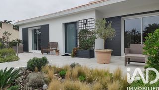  Maison � vendre 9 pi�ces 217 m�