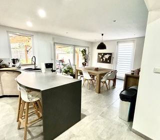  Maison � vendre 5 pi�ces 188 m�