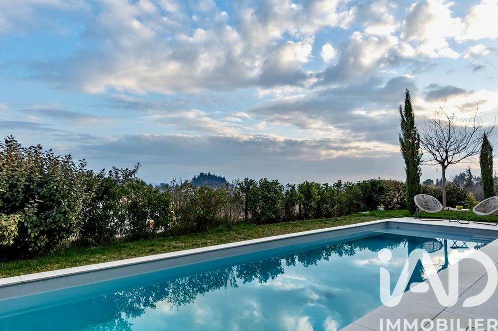 � vendre  Villa Forcalquier (04300)