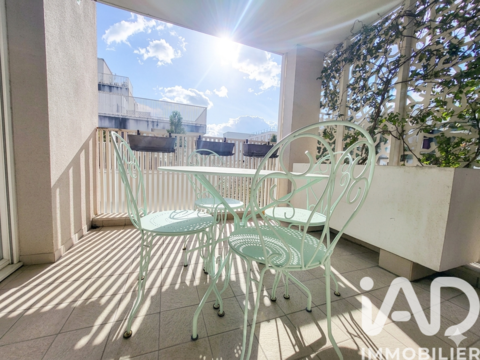   Vente Appartement 3 pi�ces Appartement - 3 pi�ce(s) - 61 m�