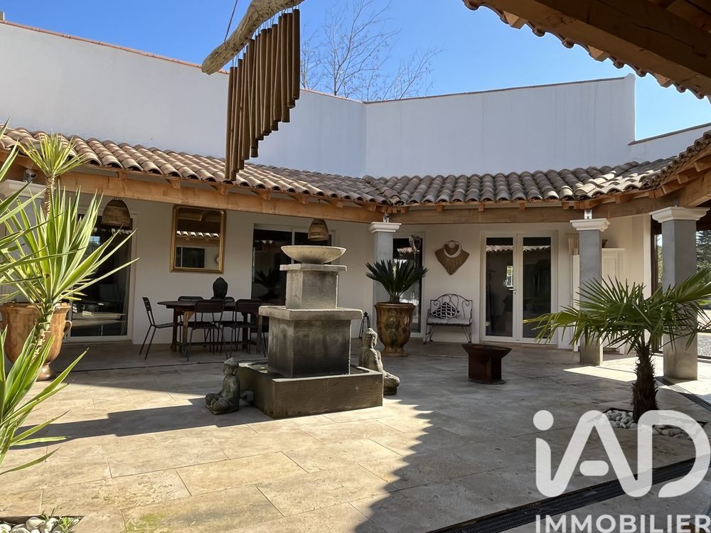 � vendre  Villa Collias (30210)