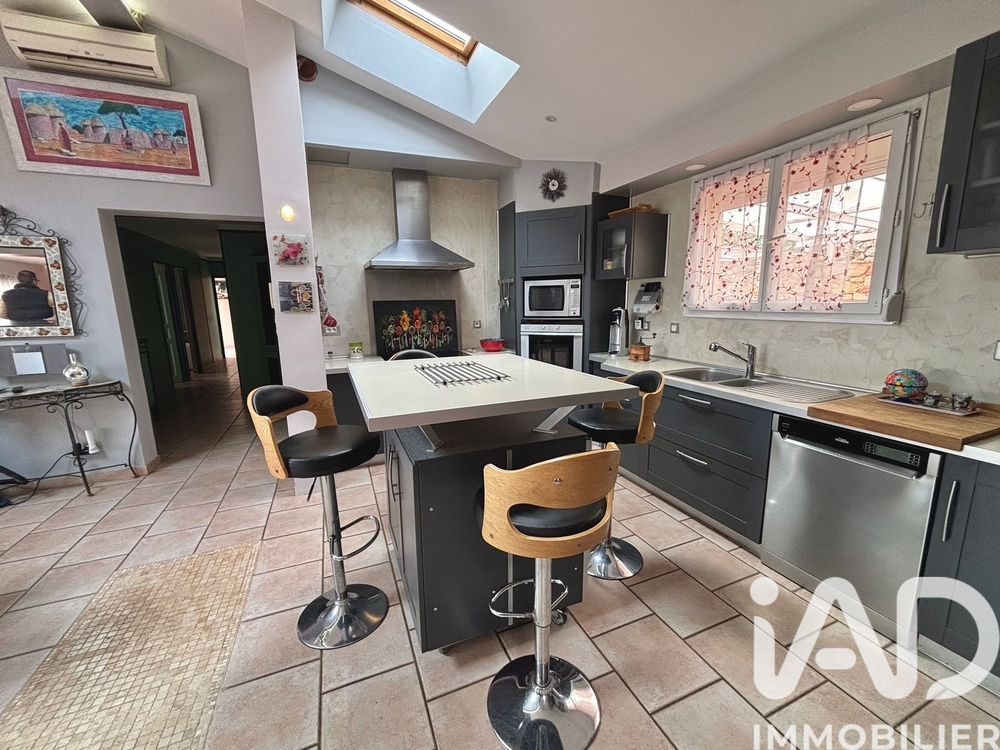 � vendre  Maison Cuers (83390)