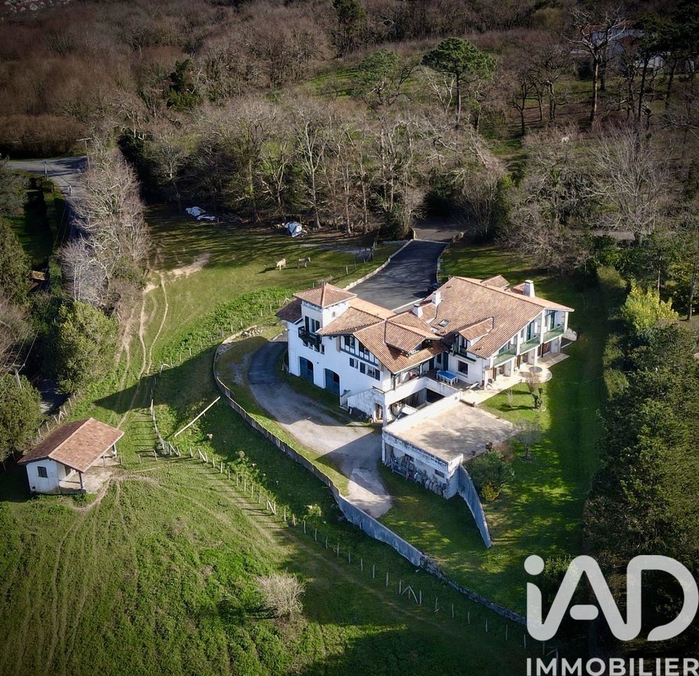 � vendre  Villa Urrugne (64122)